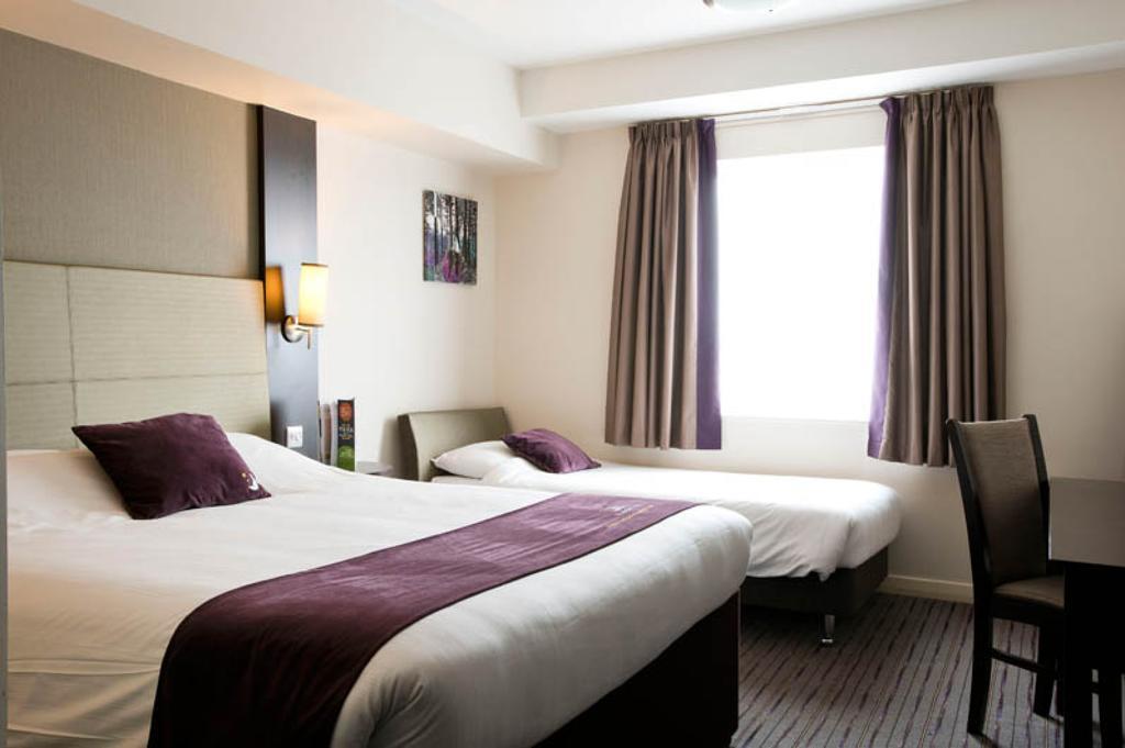 Premier Inn London Elstree / בורהמווד חדר תמונה